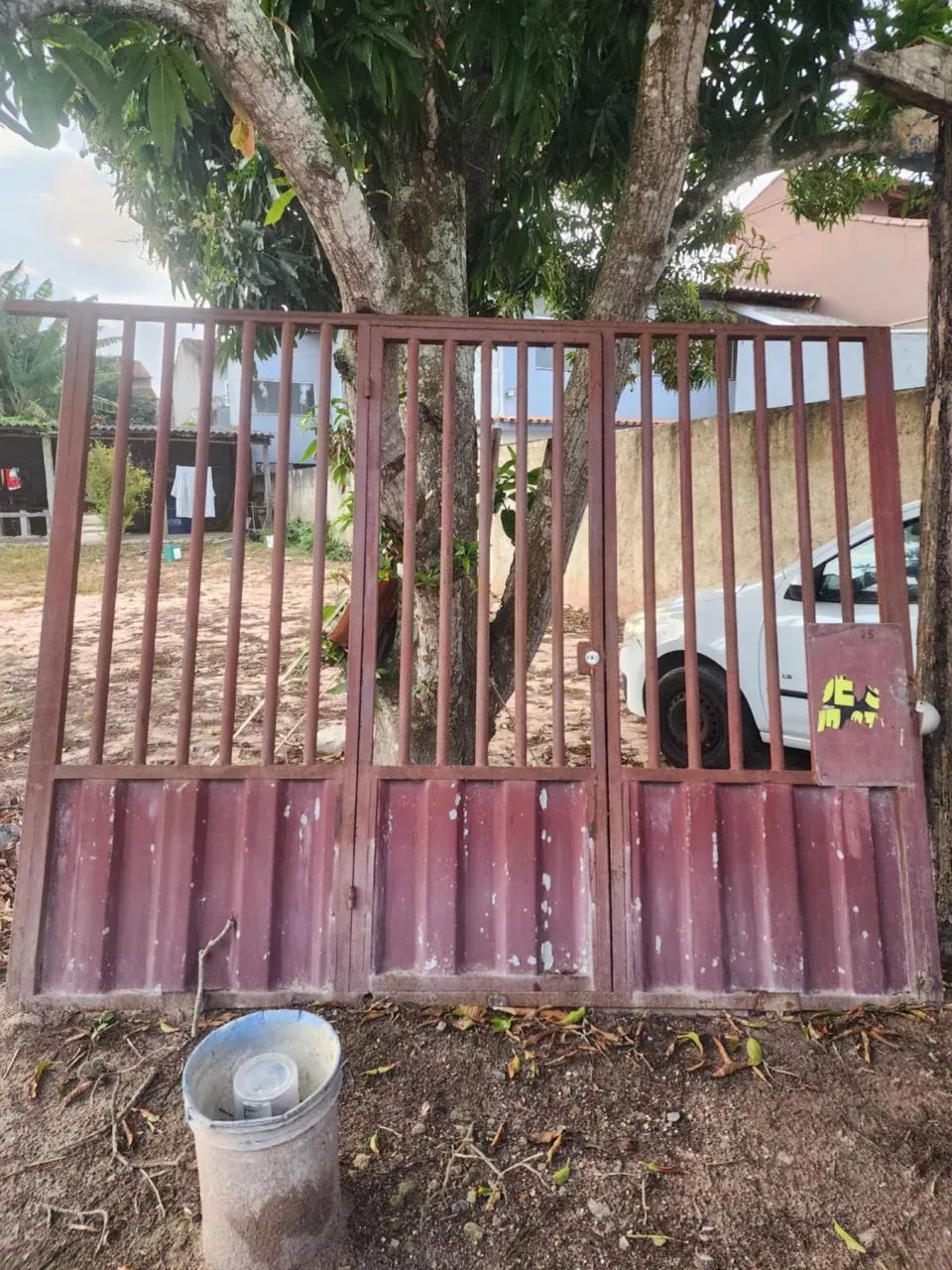 Janelas e Portões