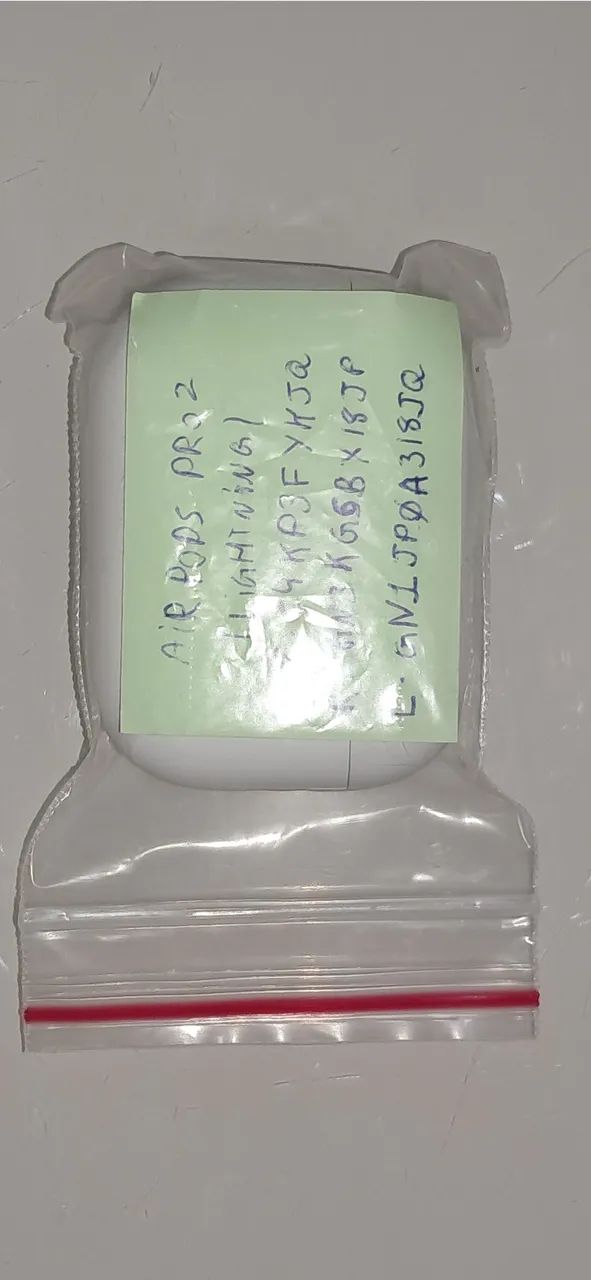 AirPods Pro 2 Lighting original  - Foto 3