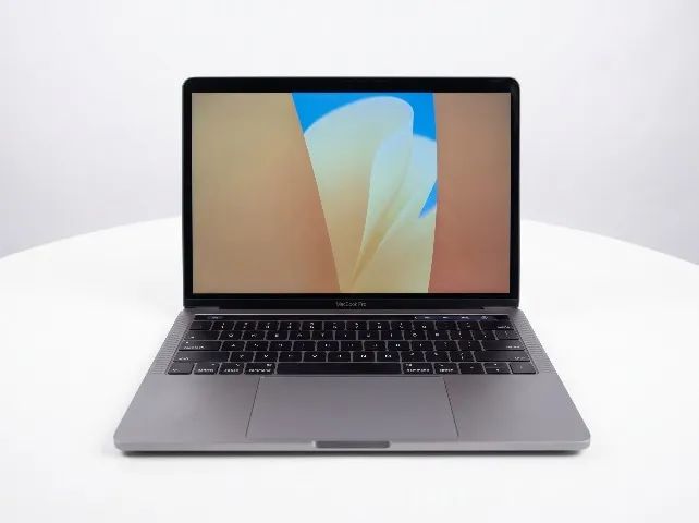 MacBook Pro 13