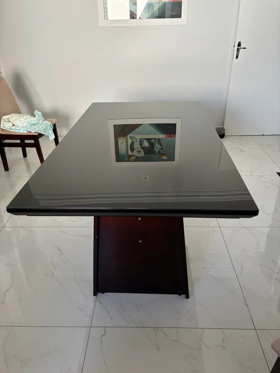 MESA DE JANTAR COM TAMPO EM VIDRO - Foto 3