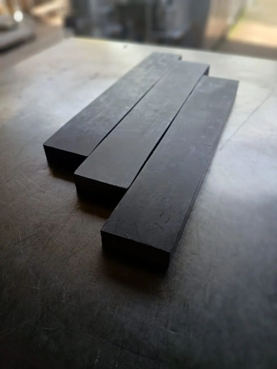 Nylon Bar