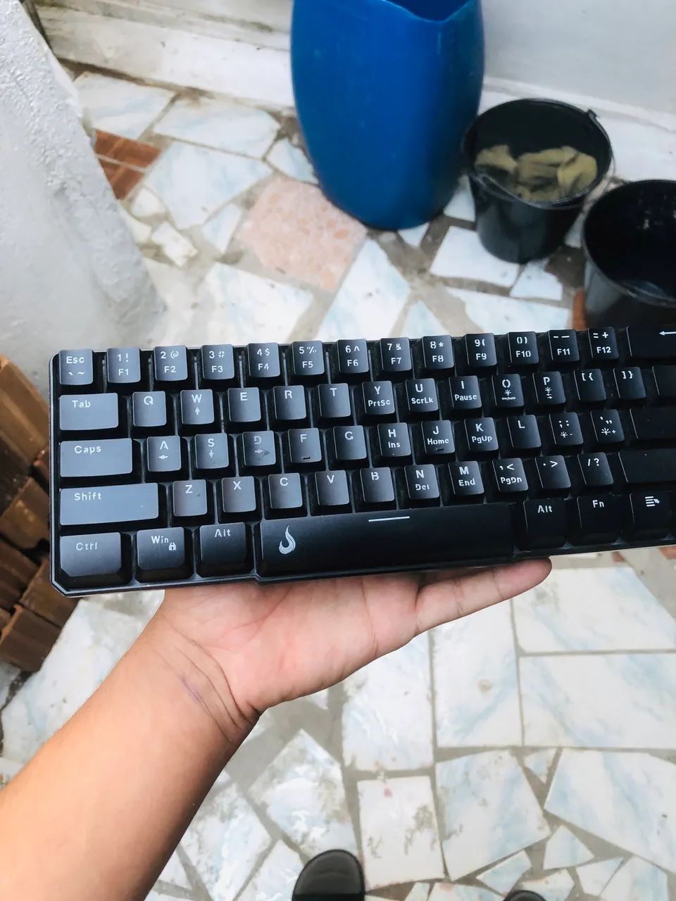 Teclado G2 MINI EM ÓTIMAS CONDIÇÕES USEI SÓ POR 4 messes 