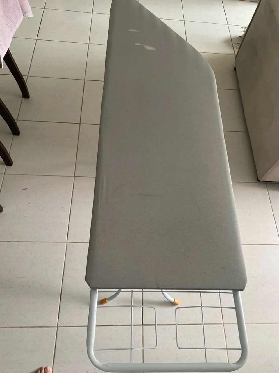 Tábua de passar roupas  - Foto 3