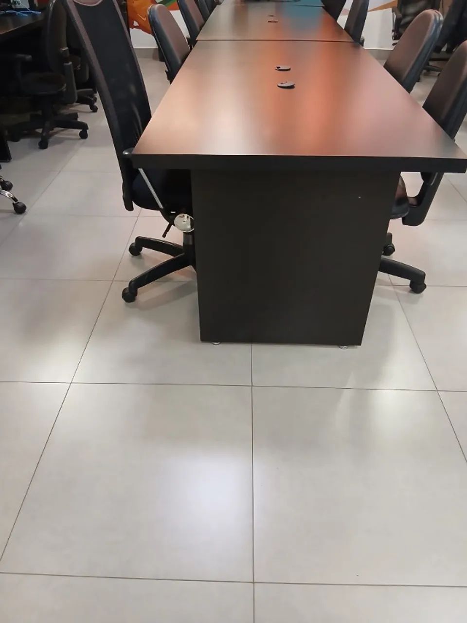 Mesa de escritório de madeira  - Foto 2