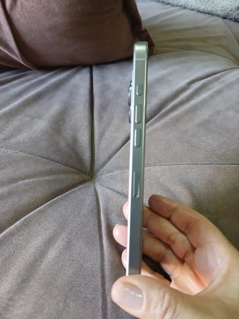 iPhone 16 PRO MAX - Foto 2