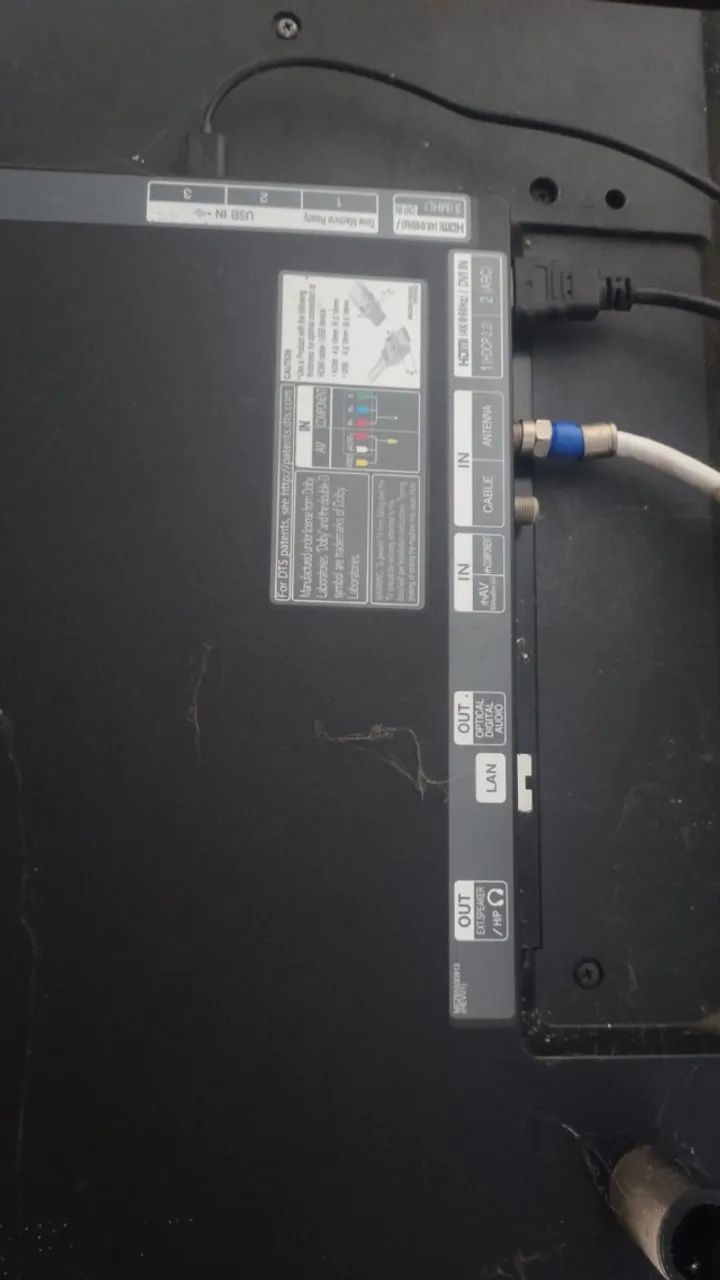 tv com tela quebrada - Foto 2