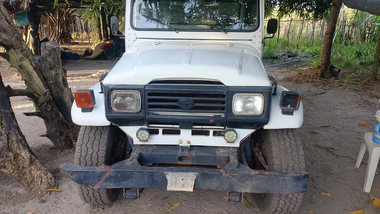 Toyota Band.Picape Chassi Longo Diesel 1995