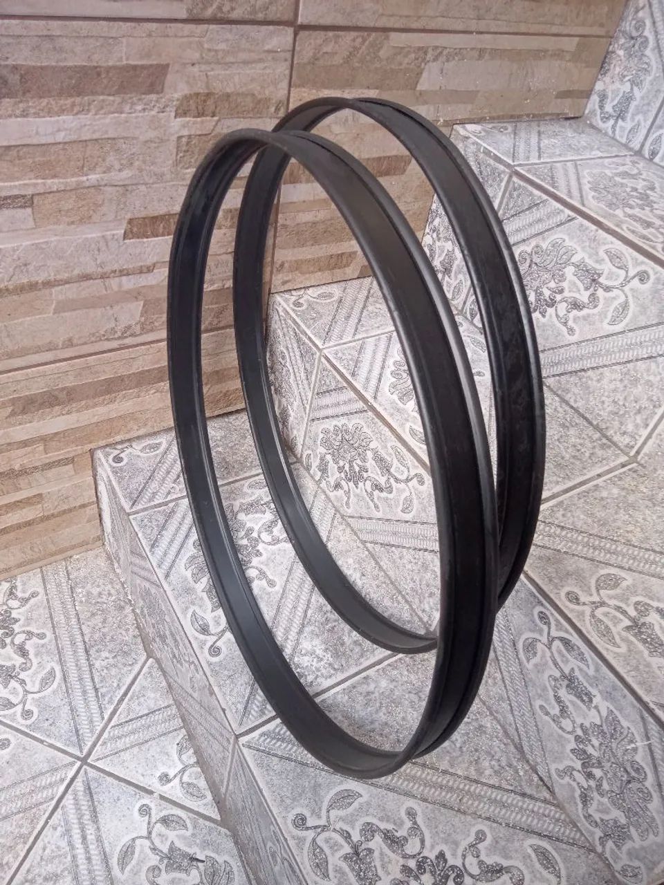 Aro bumbo 20 polegadas ferro.sem defeitos.entrego estação Osasco ou retirada. - Foto 5