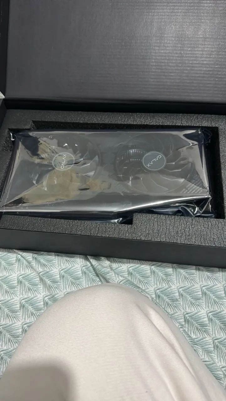 RTX 4060 8Gb galax - Foto 2