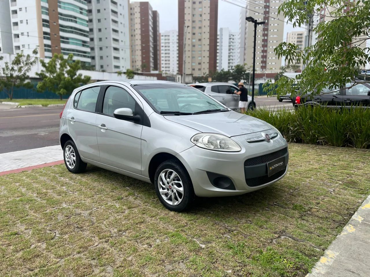 Fiat Palio Attractive 1.0 EVO Fire Flex 8V 5P 2015 - Foto 5