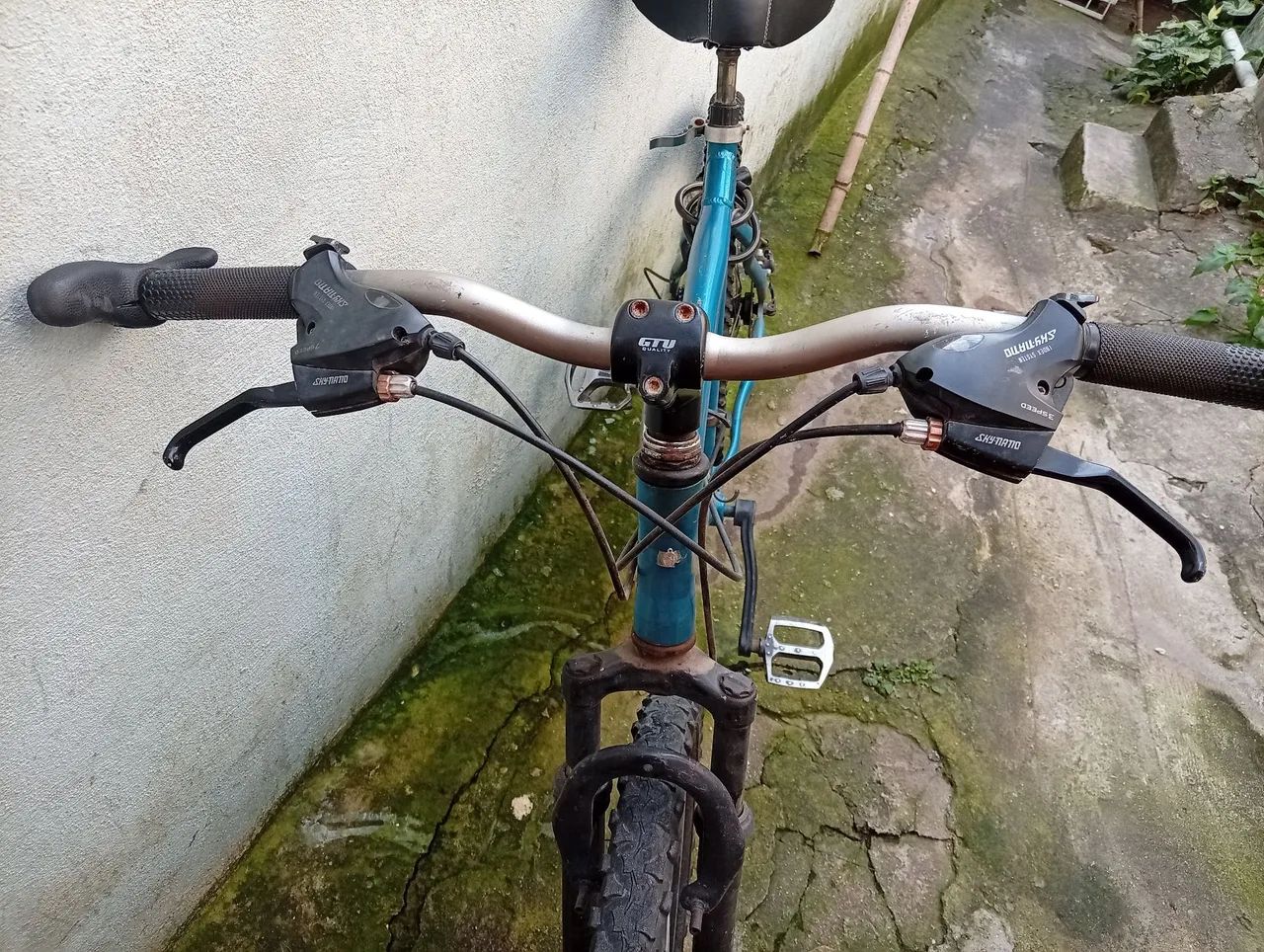 Bicicleta mountain azul - Foto 5