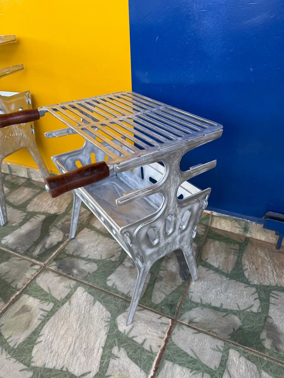CHURRASQUEIRA DE ALUMÍNIO  - Foto 3