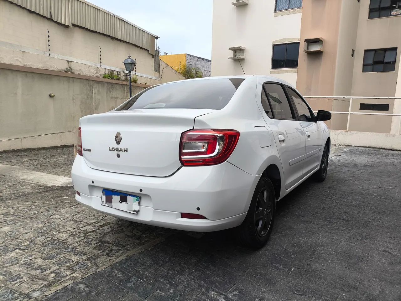 Renault Logan Expression Flex 1.0 12V 4P 2020 - Foto 3