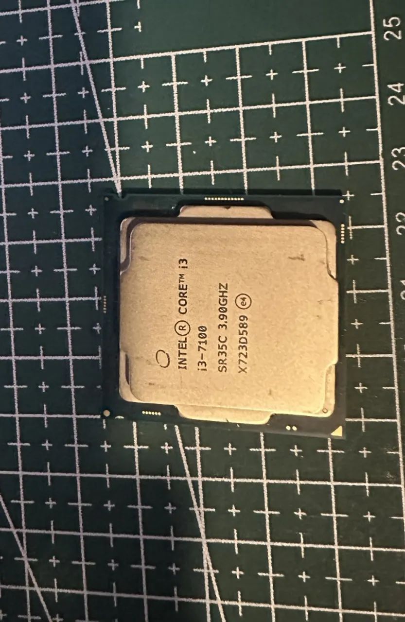 Processador Intel i3 - 7100 com cooler original -Troco