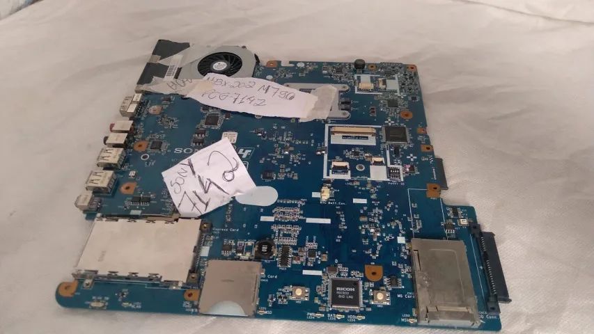 Placa Mae de Notebook Sony 7142 usada funcionando. - Foto 4