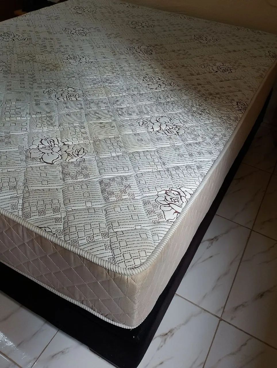 Cama box baú + colchão d100  - Foto 4