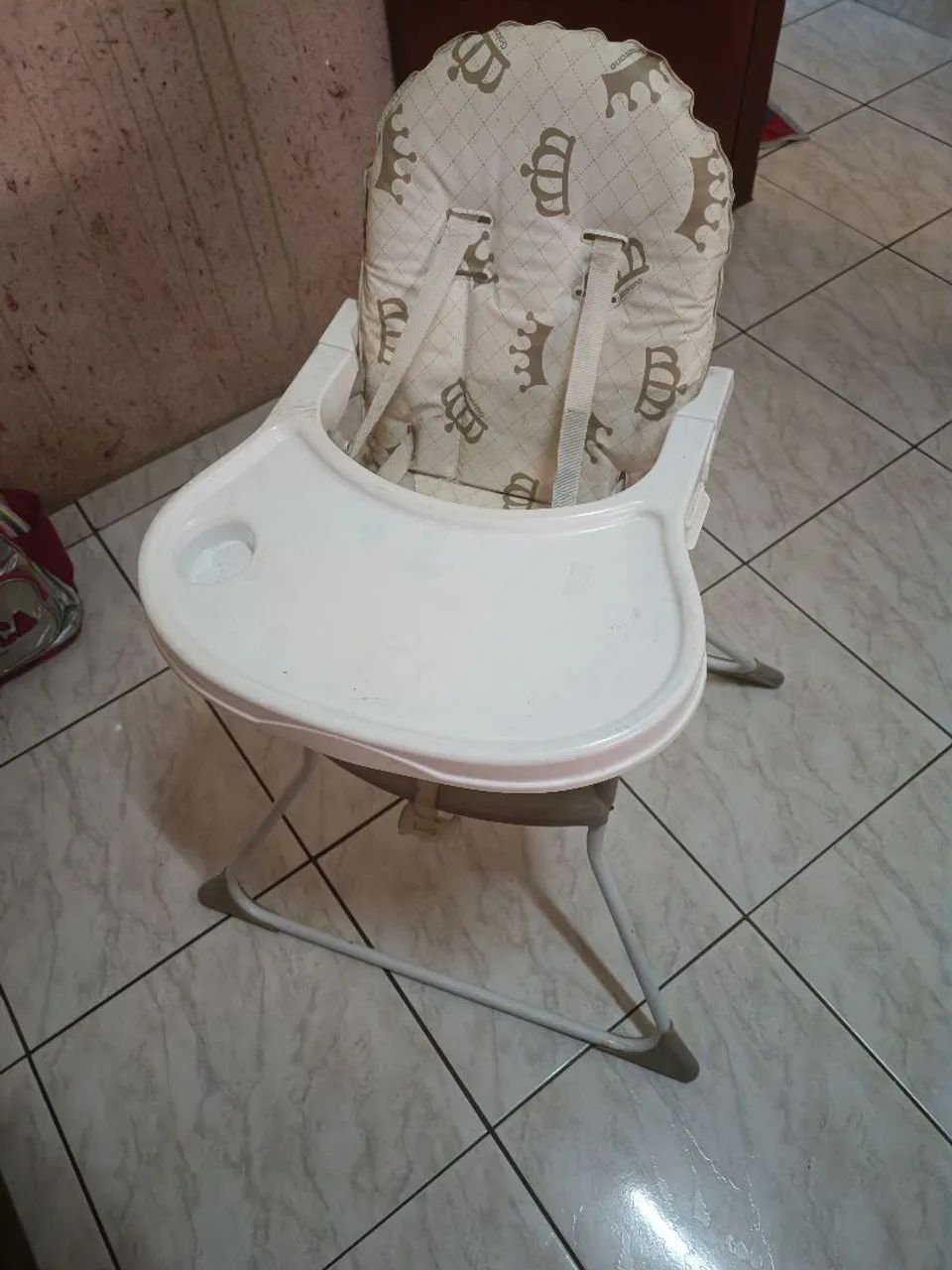 Cadeira de alimentação infantil  - Foto 2