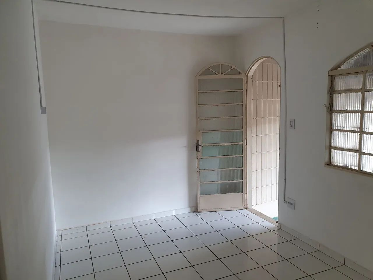 Alugo casa colonia, casa da frente - Foto 2