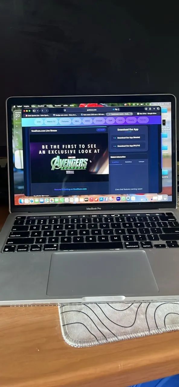 MacBook Pro M2  256GB - Foto 4