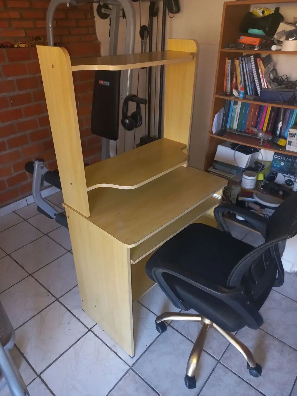 Escrivaninha  - Foto 2