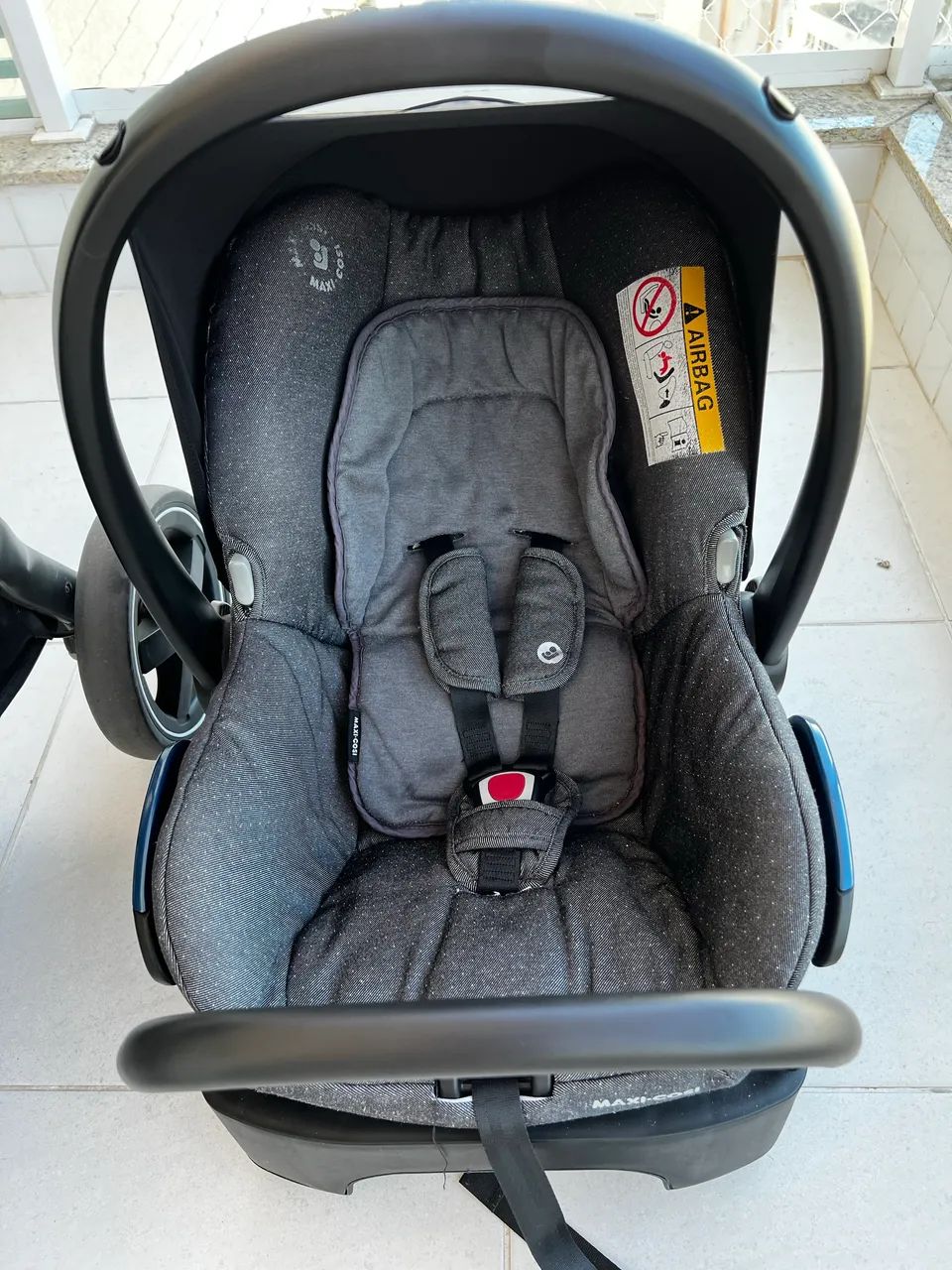 Bebê conforto Máxi Cosi Citi