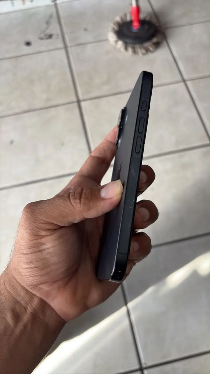 Iphone 16 512 - 4200  - Foto 2