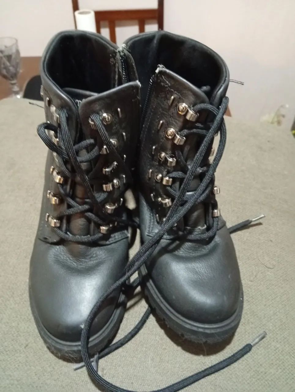 Botas estilosas - Foto 2