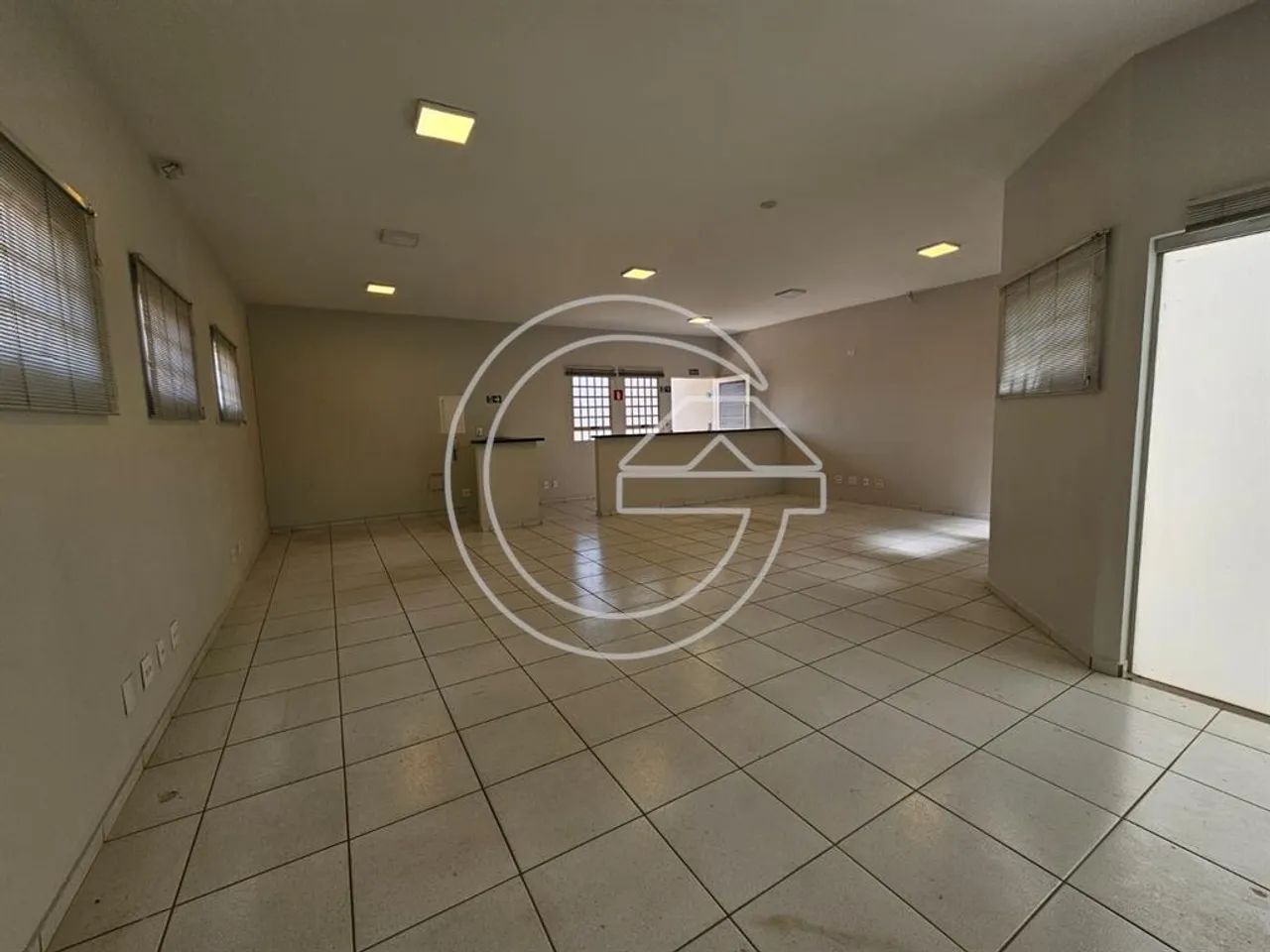 ALUGA-SE Comercial NO CASCATA - MARÍLIA/SP - Foto 3