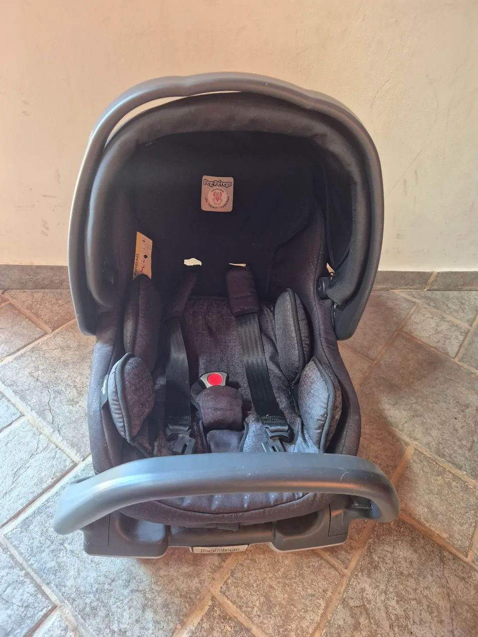 Carrinho e bebê conforto - Foto 3