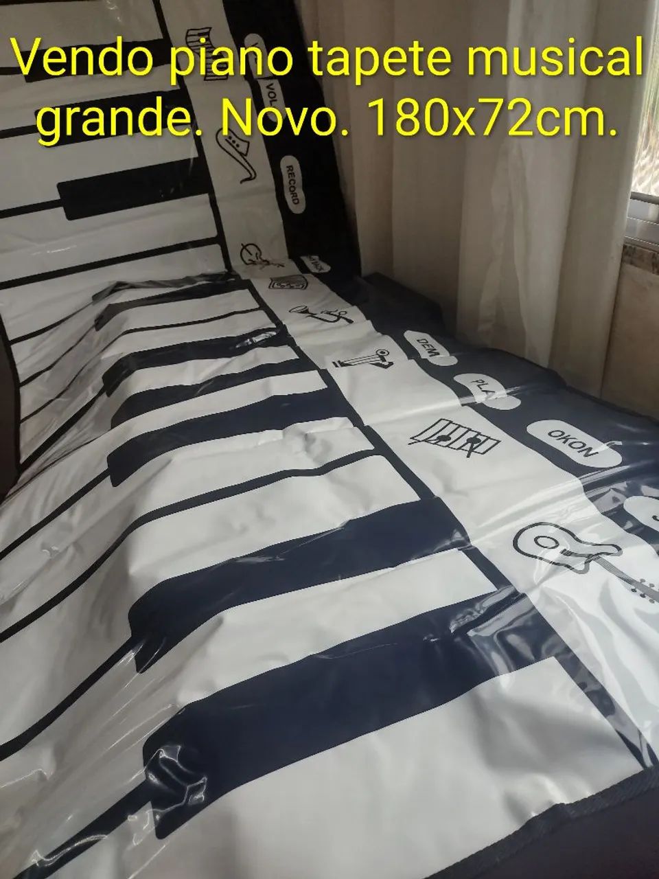 Vendo Piano tapete musical. Novo. 180x72cm