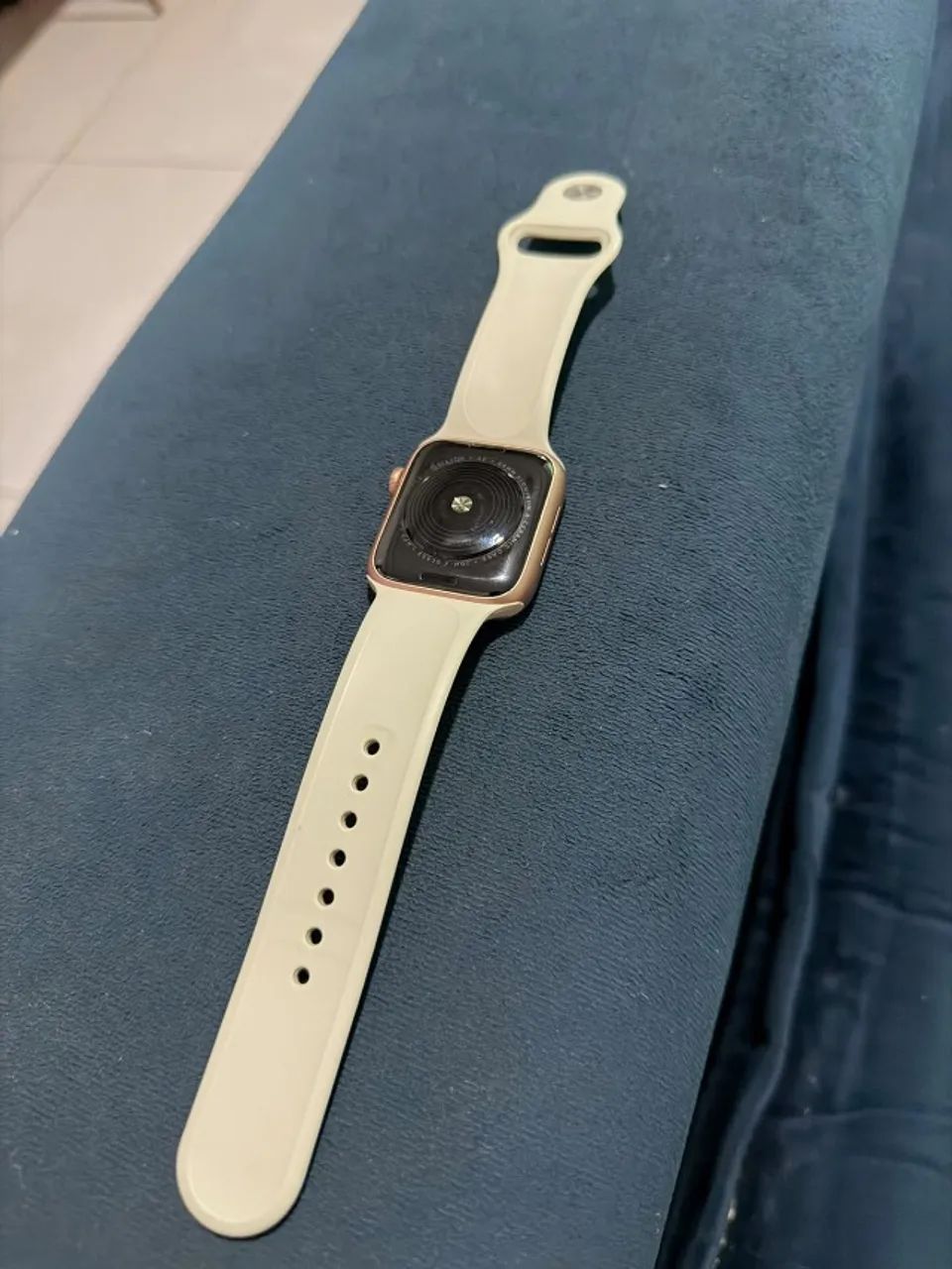 Apple Watch SE - 44mm - Foto 2