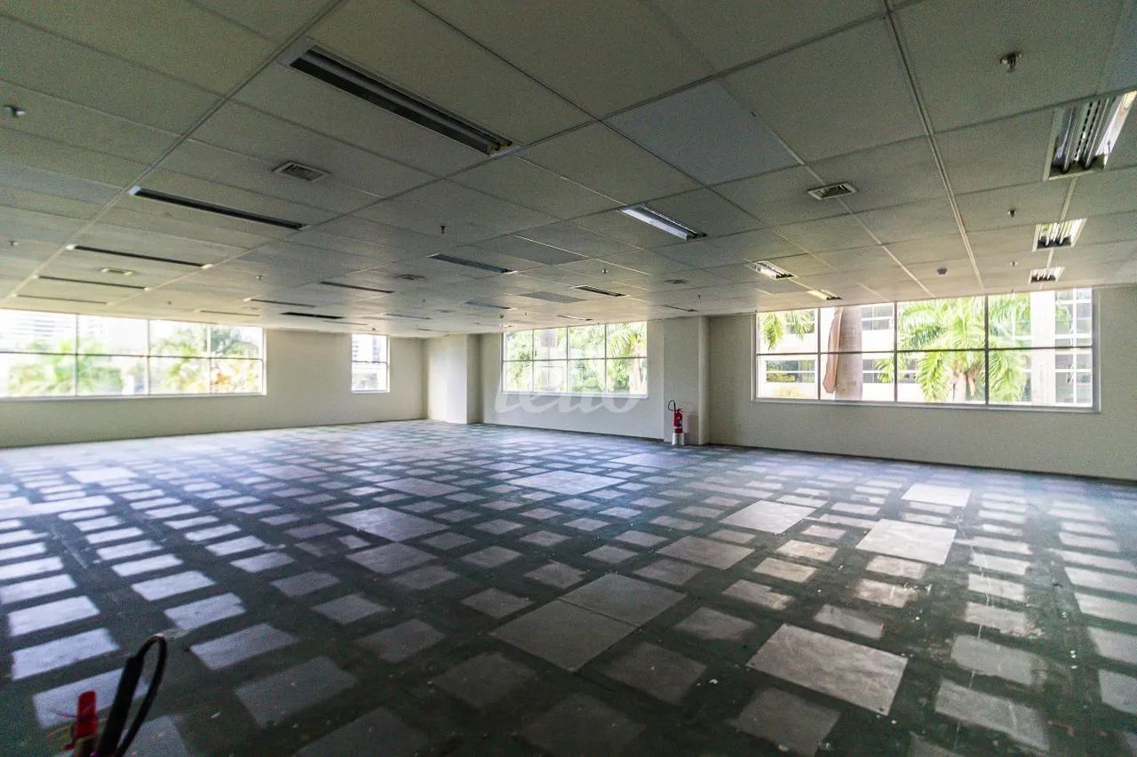 Comercial para alugar no(a) Jardim Morumbi - Foto 4