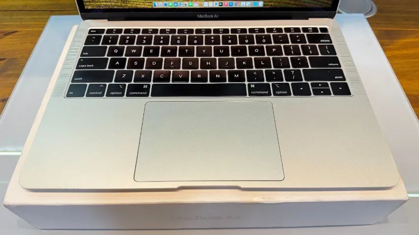 MacBook Air 2019 A1932 Retina Touch ID I5 Mem 8gb c/ Caixa