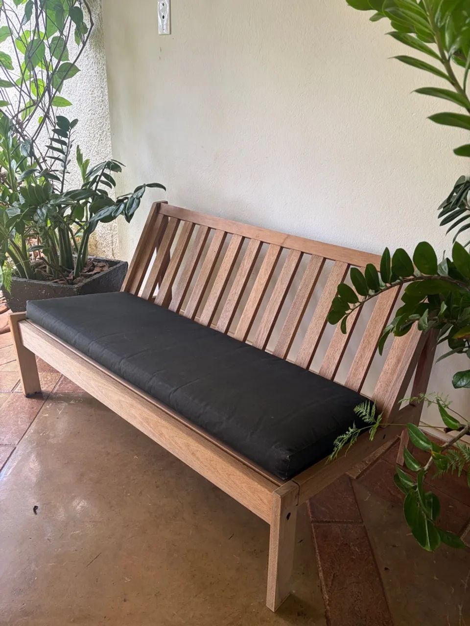 Sofá de Madeira para Varanda e Jardim com Almofada - Foto 3