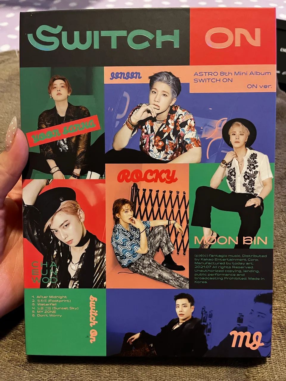 K-POP・アジア ASTRO CD Álbum KPOP - ASTRO Switch On (Versão On) Completo e NOVO - CDs