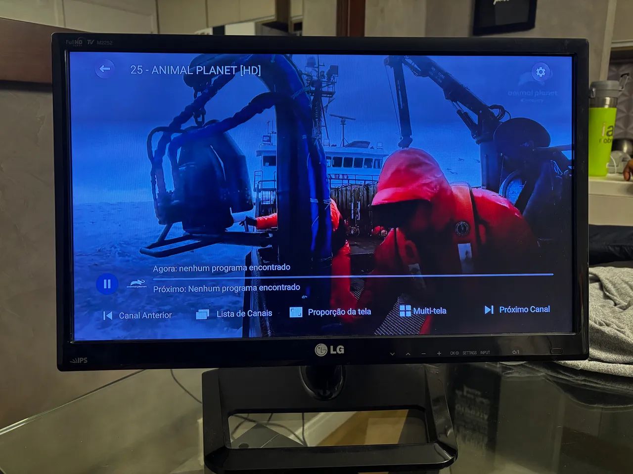 Monitor 21.5 M2252 com Full HD com som