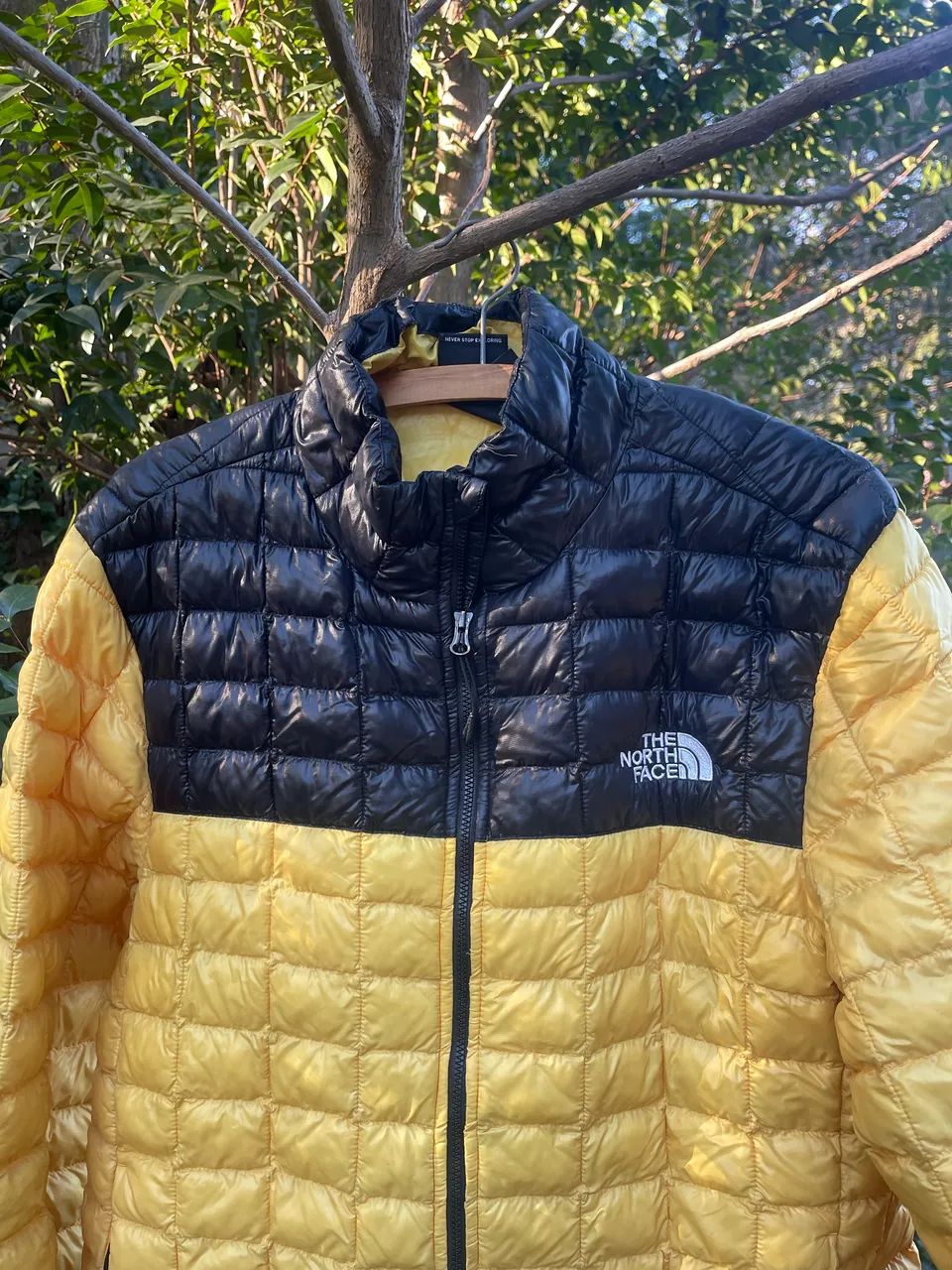 Jaqueta Thermoball The North Face - Foto 4