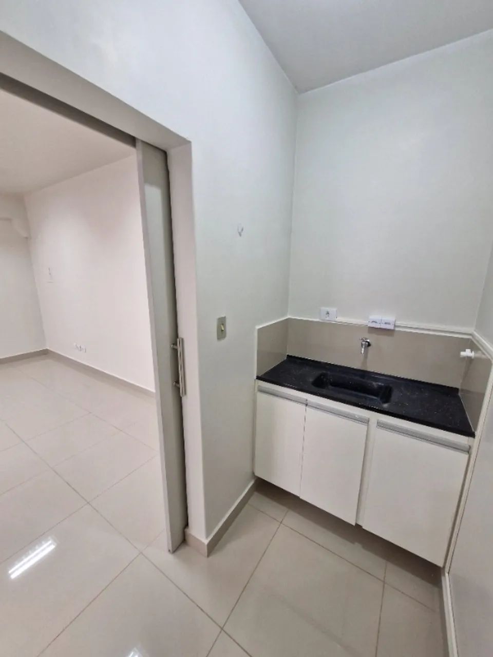 Alugo Sala Perto da Prefeitura - Foto 9