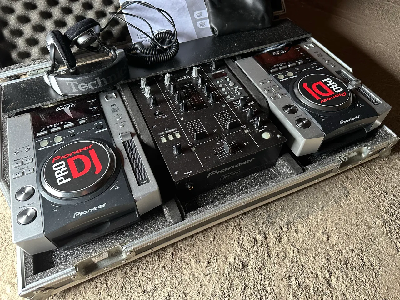 Pioneer DJM-400 & CDJ-400 セット Kit Pioneer CDJ 400 e Mixer DJM 400 - Equipamentos e Acessórios de