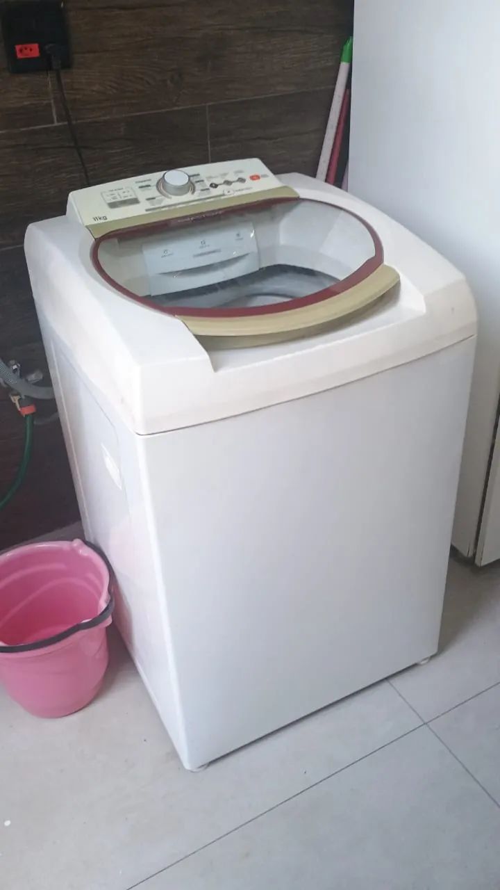 Máquina de Lavar Brastemp 11kg - Funcionando Perfeitamente - R$ 600,00