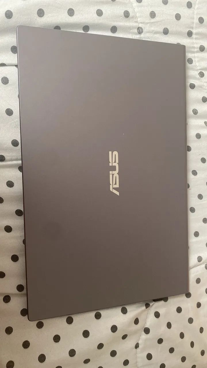 Notebook Asus em estado de novo