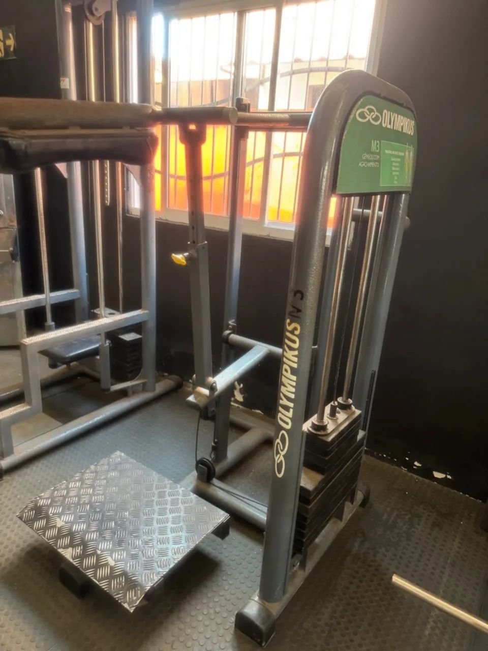Máquina de academia  - Foto 2