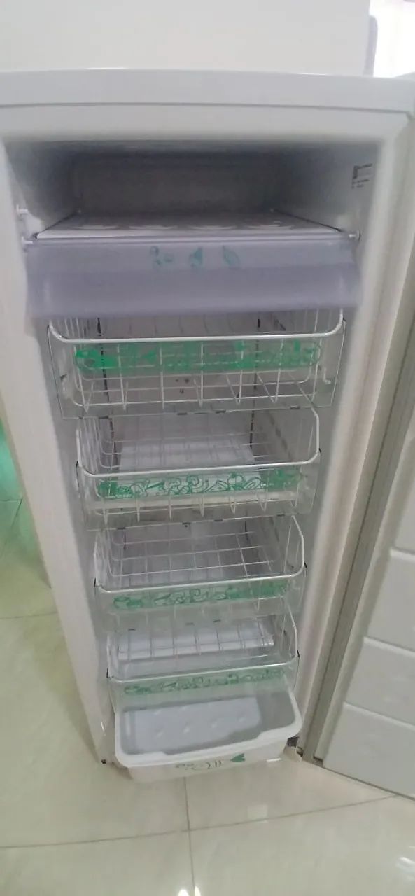 Freezer Consul Vertical 121 litros - Foto 3