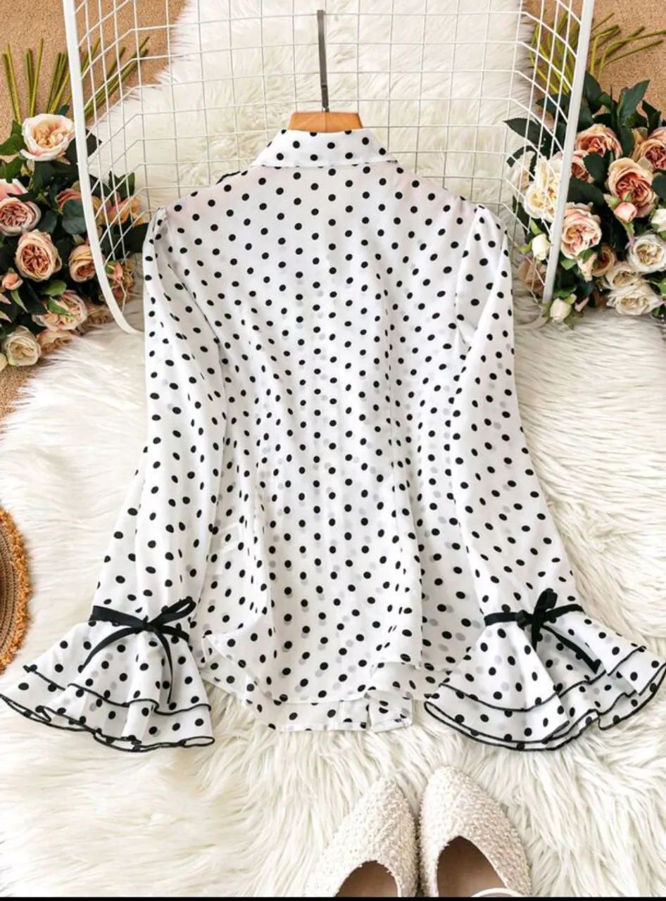 Camisa elegante poa, gola com babado !!! - Foto 2