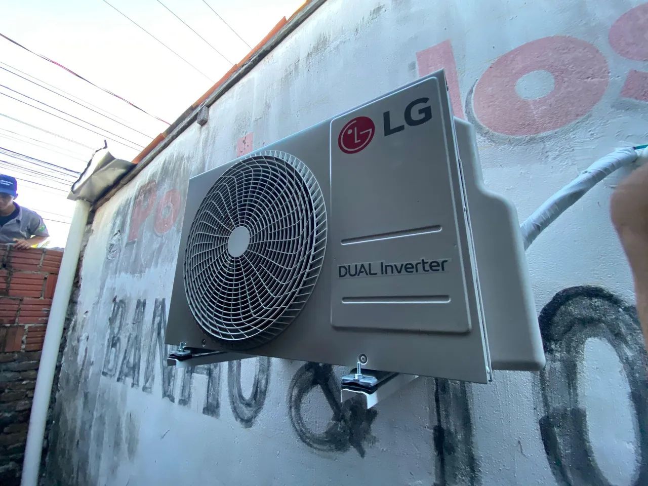 Instalação e manutenção em Ar Condicionado PROFISSIONAL  - Foto 3