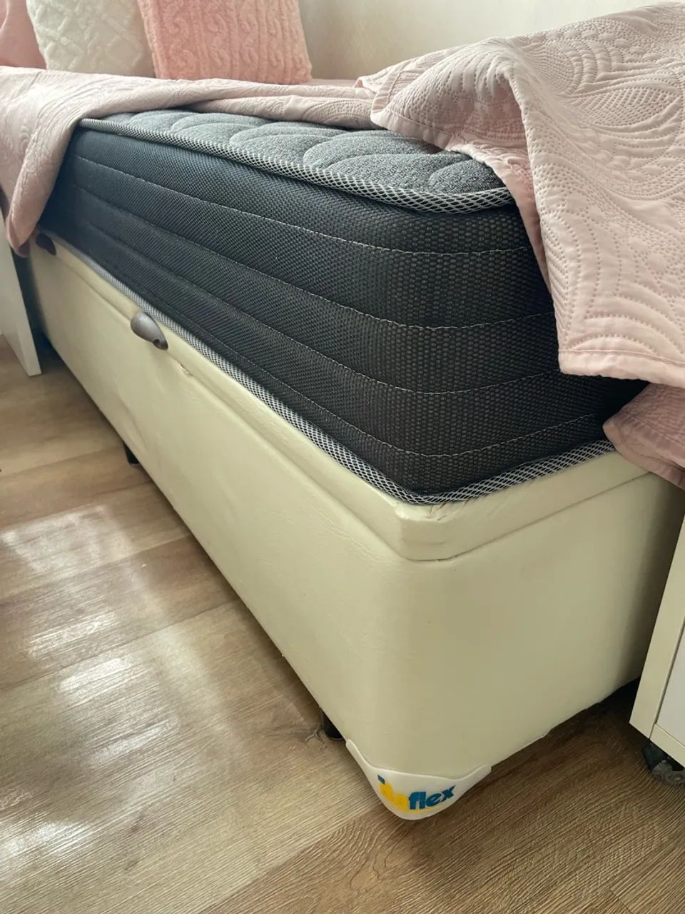 Cama box baú e colchão  - Foto 2