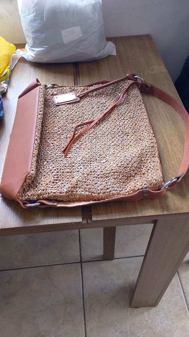 Bolsa da Lakrizia 