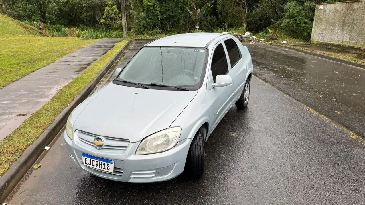 Chevrolet Prisma PRISMA Sed. Maxx/ LT 1.4 8V ECONOF. 4p 2010