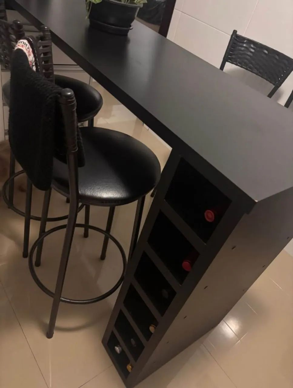 Vendo bancada com adega  - Foto 2