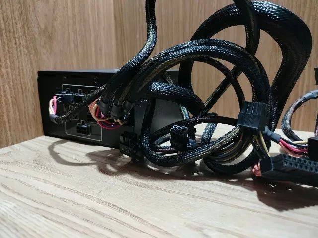 Fonte 850w 80 plus modular  - Foto 3